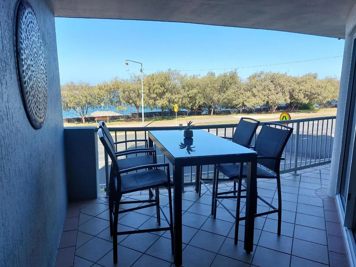 **** Aparthotel Sandy Shores Holiday Units Golden Beach Australia