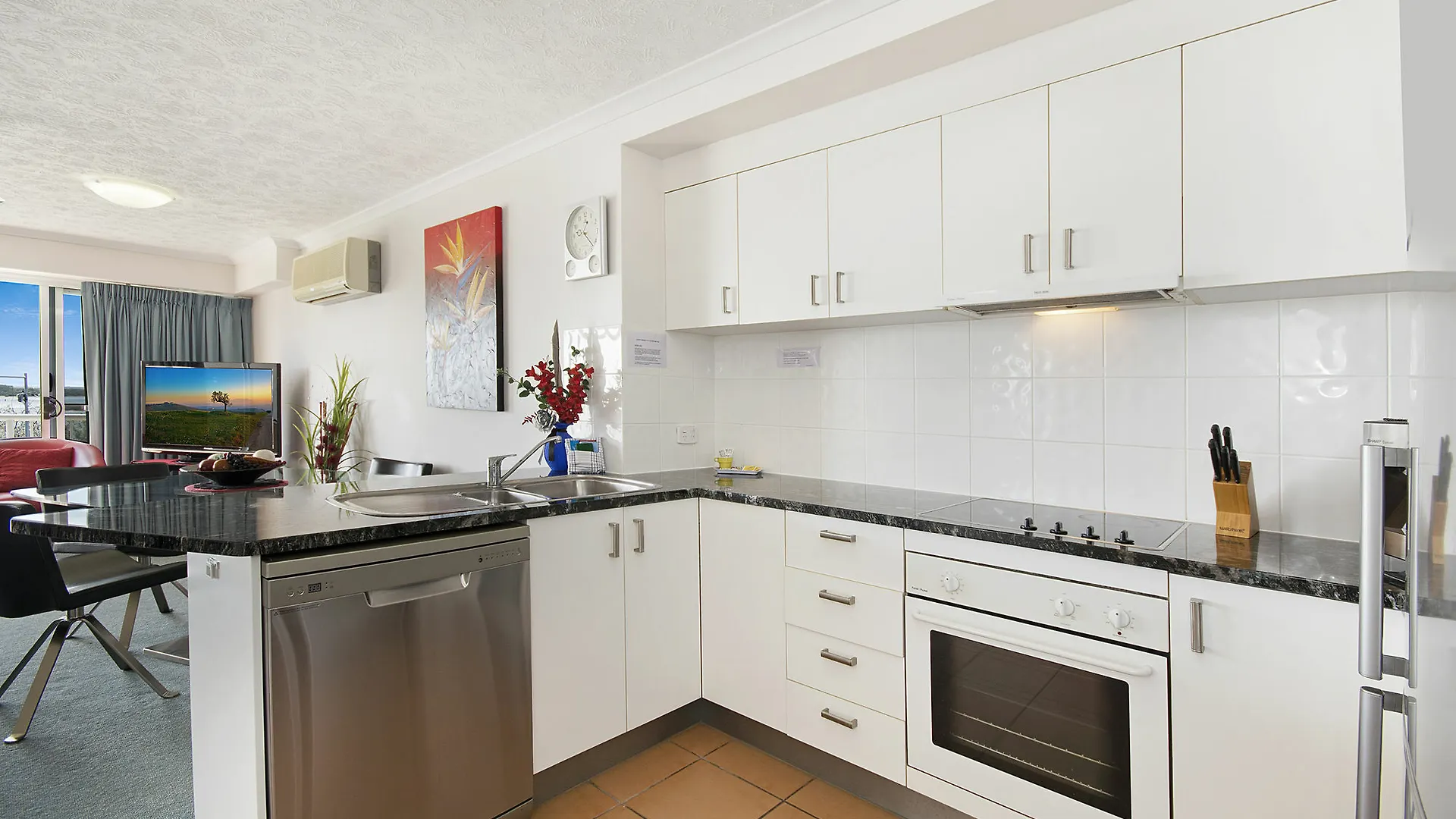 **** Aparthotel Sandy Shores Holiday Units Golden Beach Australia